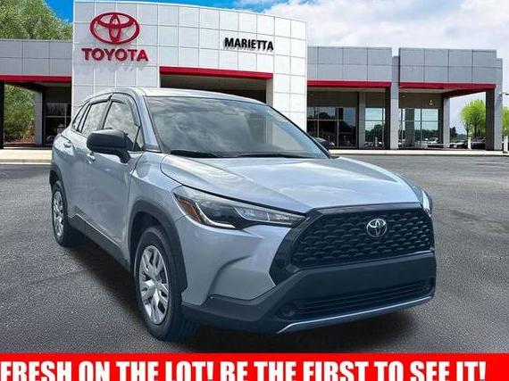 TOYOTA COROLLA CROSS 2023 7MUAAAAG8PV061175 image